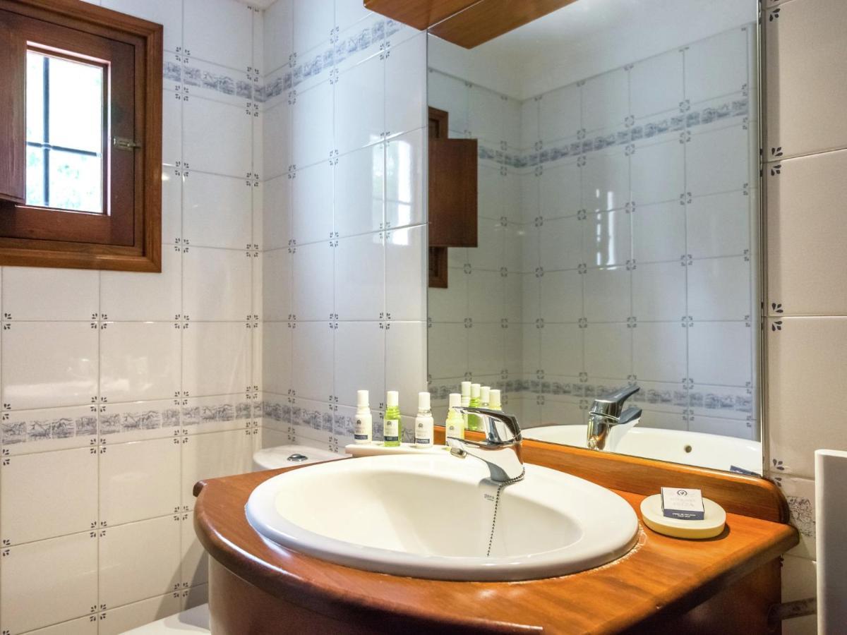 Cozy Holiday Home In Santa Eularia Des Riu With Private Pool Ngoại thất bức ảnh