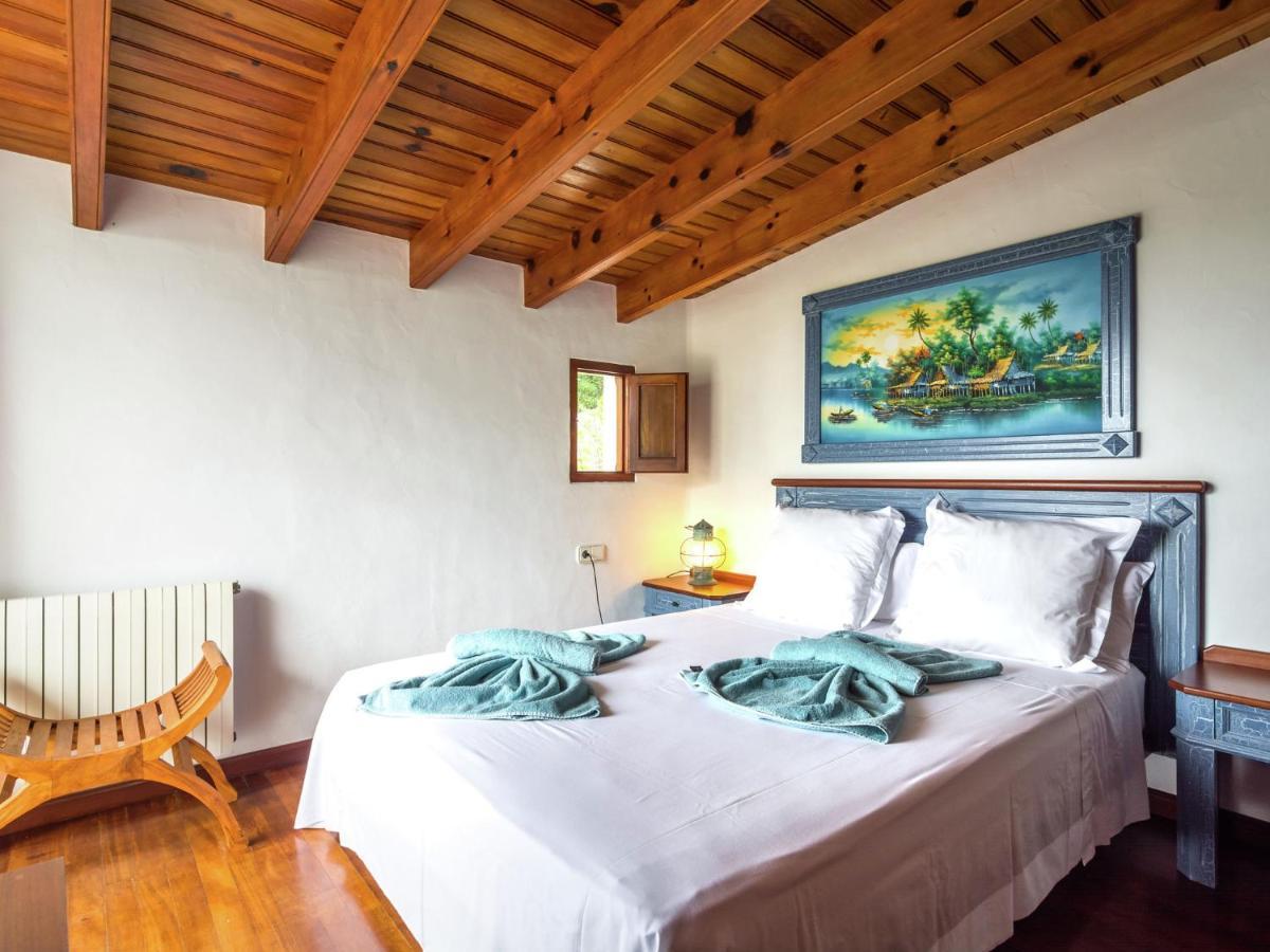 Cozy Holiday Home In Santa Eularia Des Riu With Private Pool Ngoại thất bức ảnh